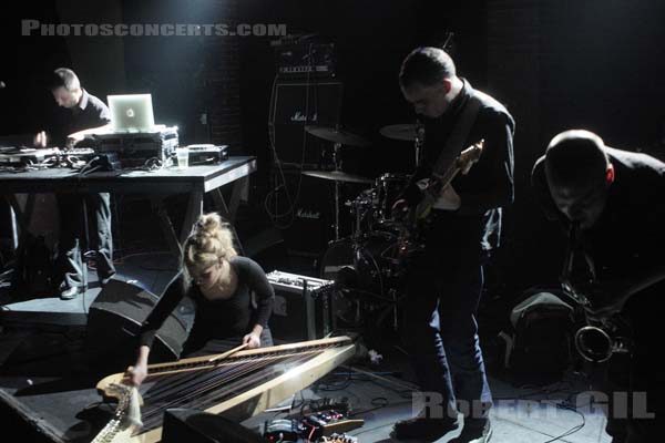 STRINGS OF CONSCIOUSNESS - 2009-01-25 - PARIS - La Maroquinerie - 